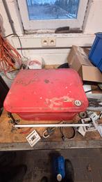 Ontvetterbak, Enlèvement