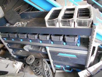 etagere  camionnette beschikbaar voor biedingen