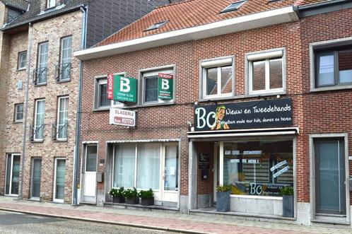 Handelspand met woonst, werkhuis en garages in Geel-centrum, Immo, Huizen en Appartementen te koop, Provincie Antwerpen, 200 tot 500 m²