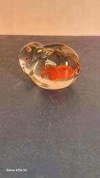 Konijntje met een bloemetje bewerkt., Ophalen of Verzenden