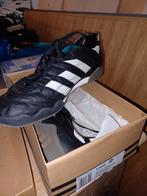 Adidas indoor voetbalschoenen, Sport en Fitness, Voetbal, Ophalen, Nieuw