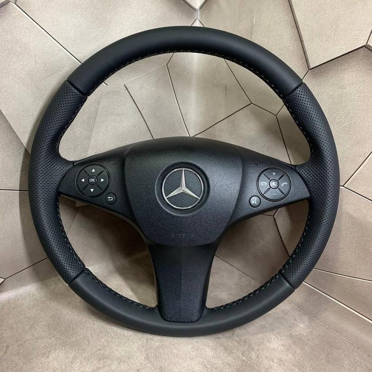 Volant Mercedes W204 Classe C EN CUIR NAPPA NEUF, Autos : Pièces & Accessoires, Commande, Enlèvement ou Envoi