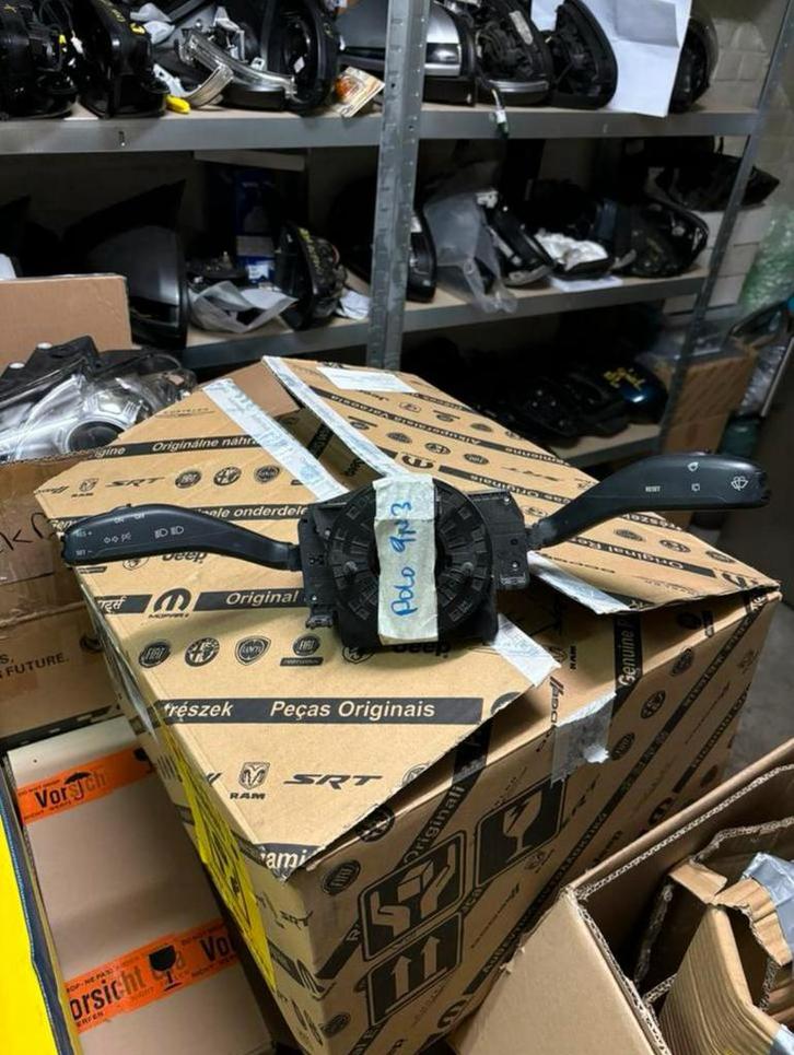 Commodo / Commutateur VW POLO 9N3 châssis6Q année 2005-08, Autos : Pièces & Accessoires, Commande, Volkswagen, Utilisé, Enlèvement ou Envoi