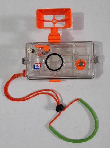 Duiken - vintage onderwaterbehuizing voor wegwerpcamera beschikbaar voor biedingen