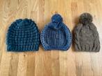 Lot bonnets hiver, Vêtements | Femmes, Bonnets, Écharpes & Gants, Porté, Bonnet