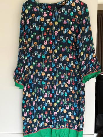 Caroline biss. Mooi kleedje maat 40/42 doe een bod beschikbaar voor biedingen