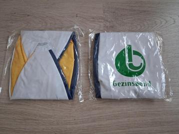 2 strand ballen  beschikbaar voor biedingen