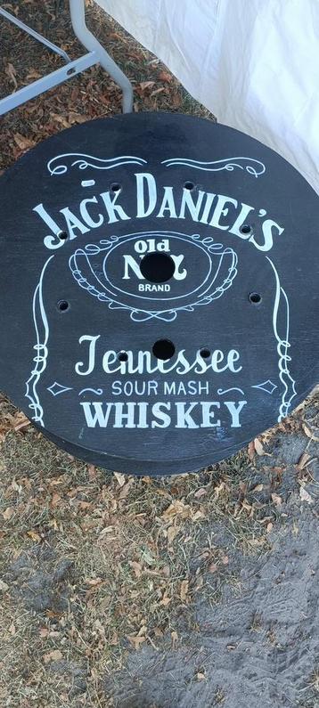 Handgeschilderd tafeltje : jack daniels beschikbaar voor biedingen
