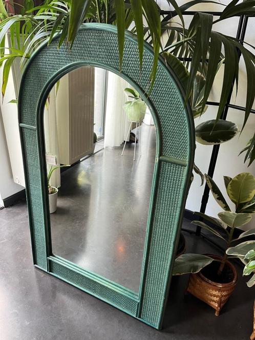 Mooie grote Rotan spiegel Boho style 113 x 70, Huis en Inrichting, Woonaccessoires | Spiegels, Ophalen of Verzenden