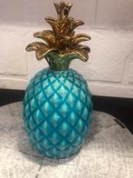 Ananas turquoise, Comme neuf