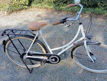 Damesfiets 28 inch  beschikbaar voor biedingen