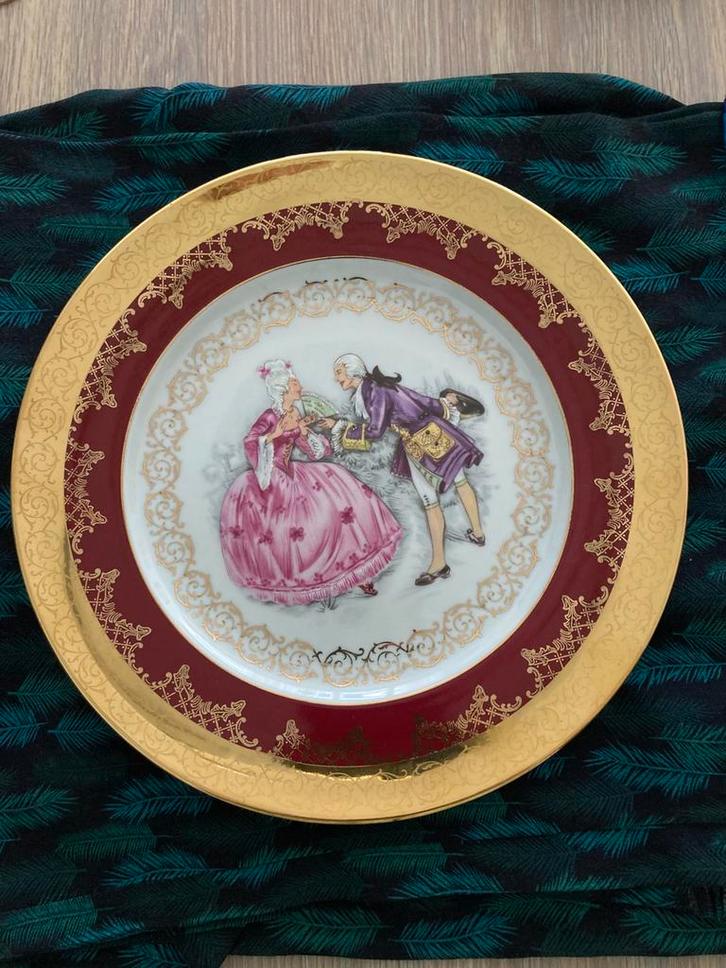 Vintage bord , Fragonard, Bavaria Bayreuth Duitsland, Antiek en Kunst, Antiek | Porselein, Ophalen of Verzenden