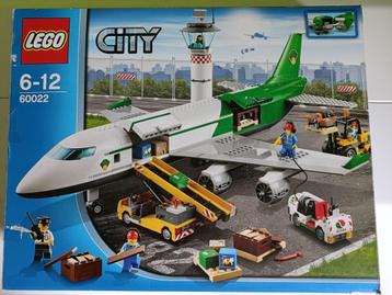 Lego City 60022 Luchthaventerminal vrachtvliegtuig beschikbaar voor biedingen