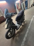 scooter a klasse, Vélos & Vélomoteurs, Scooters | Kymco, 50 cm³, Agility, Utilisé, Enlèvement ou Envoi