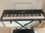 Clavier avec pied et siège, Musique & Instruments, Enlèvement, Utilisé, Avec pied