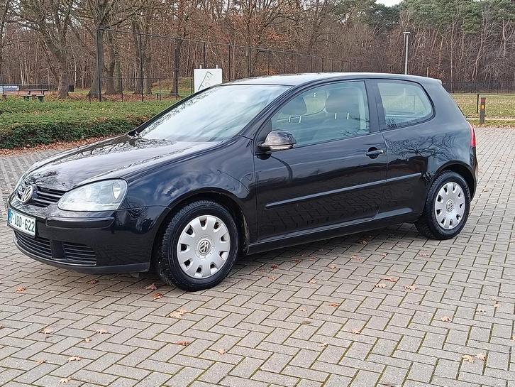 Golf 5/benzine/ 1.6cc/ 85 kw / parkeer camera, Auto's, Volkswagen, Bedrijf, Te koop, Golf, ABS, Airbags, Airconditioning, Android Auto