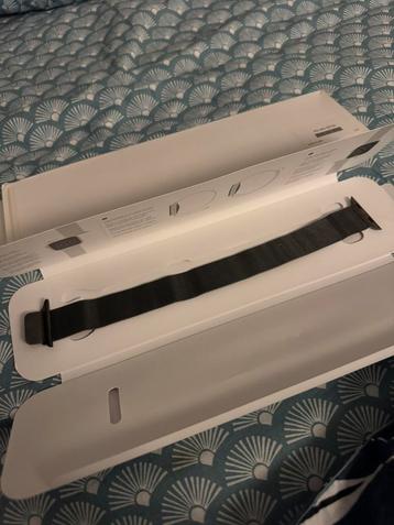 Apple Bracelet Milanais beschikbaar voor biedingen