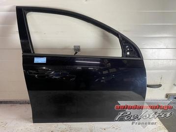 Portier 4Deurs rechts-voor van een Volkswagen Golf (LC9Z) beschikbaar voor biedingen