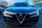 Alfa-Romeo Stelvio version super, Auto's, Alfa Romeo, Automaat, Achterwielaandrijving, Leder en Stof, Zwart