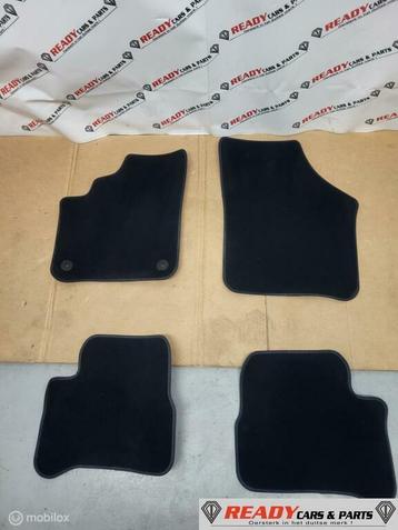 Matten set origineel VW E-UP E-Up! 12E864436 MATTENSET ZWART beschikbaar voor biedingen