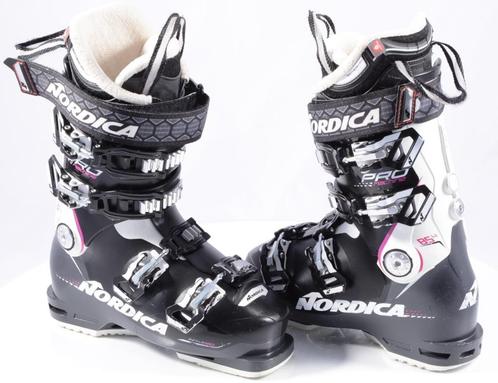 chaussures de ski pour femmes NORDICA 38 ; 38.5 ; 39 ; 40 ;, Sports & Fitness, Ski & Ski de fond, Envoi