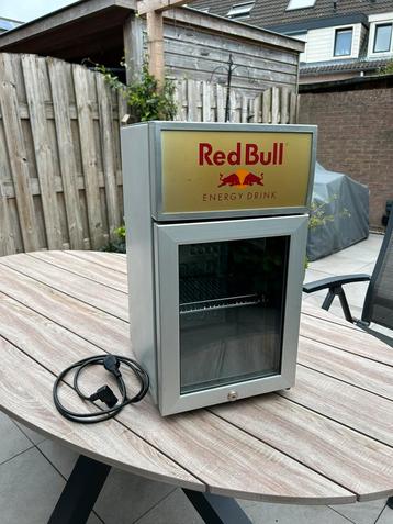 Red Bull koelkast beschikbaar voor biedingen