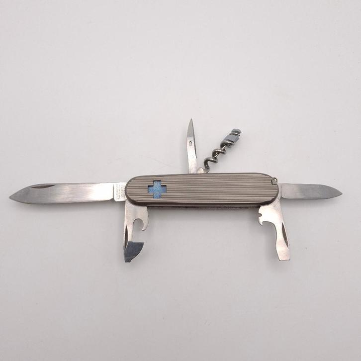 Couteau militaire suisse Victorinox Spartan Titanium, Caravanes & Camping, Outils de camping, Comme neuf, Enlèvement ou Envoi