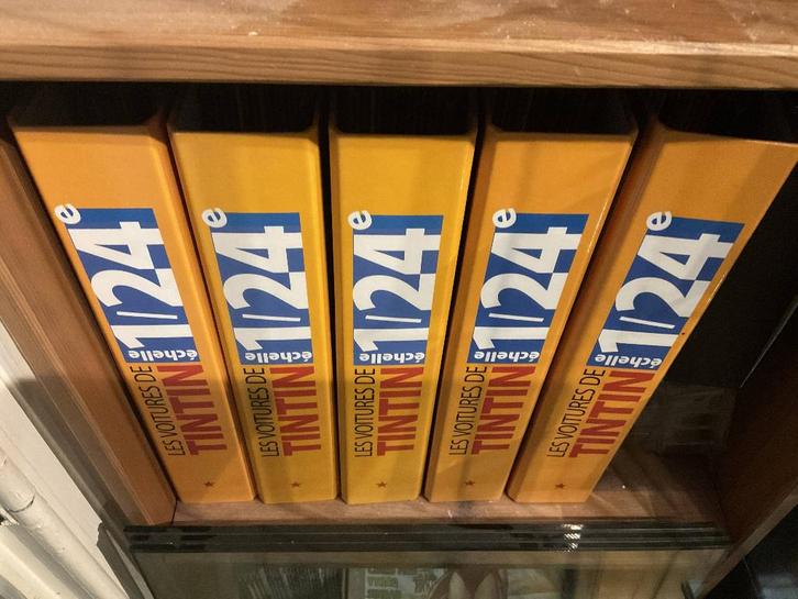 Tintin collection complete des voitures 1/24e, Verzamelen, Stripfiguren, Zo goed als nieuw, Beeldje of Figuurtje, Kuifje, Ophalen