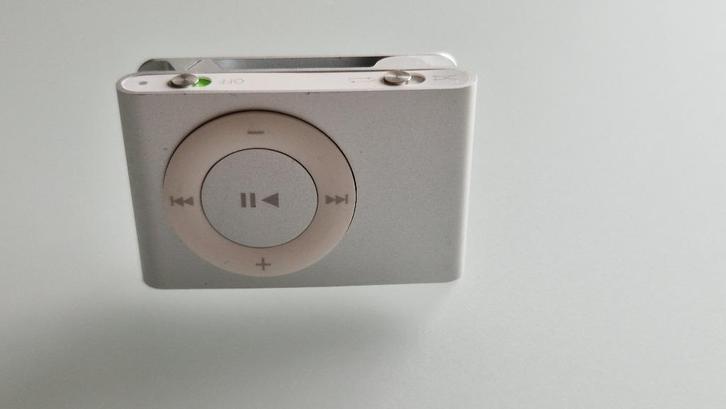 Apple Ipod Shuffle 1GB batterij plat, Audio, Tv en Foto, Mp3-spelers | Apple iPod, Gebruikt, Shuffle, Minder dan 2 GB, Zilver
