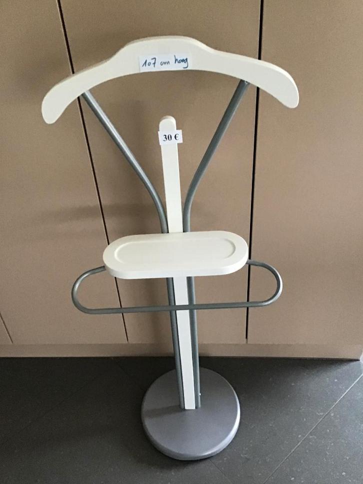 kapstok dressboy 107 cm hoog als nieuw, Huis en Inrichting, Woonaccessoires | Kapstokken, Zo goed als nieuw, Ophalen