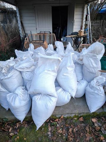 #niet meer beschikbaar# Gratis grond, Enlèvement