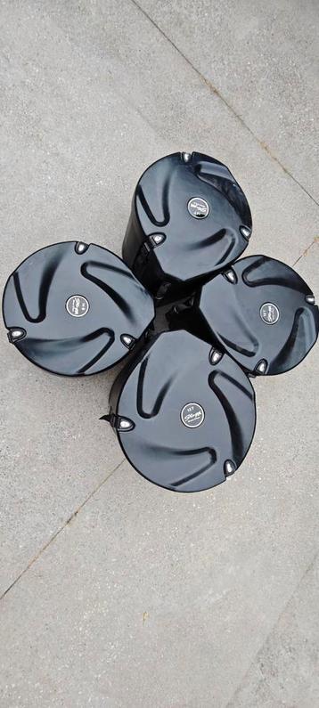 Hardcaseset voor tom, basdrum en snaredrum. beschikbaar voor biedingen