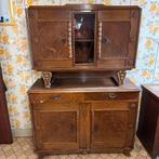 Grootmoeder buffetkast met gegraveerd bordeaux glas, Ophalen, Zo goed als nieuw, Glas