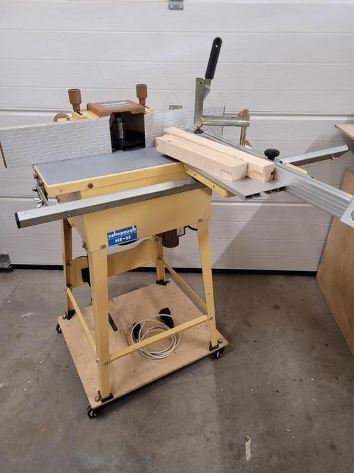 Scheppach HF33 freesmachine 220V met kantel freesas, Doe-het-zelf en Bouw, Gereedschap | Freesmachines, Zo goed als nieuw, Elektrisch