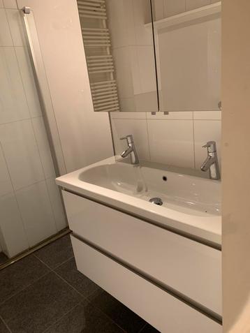 Badkamermeubel beschikbaar voor biedingen