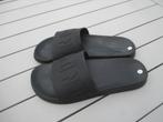 Chaussons Icono taille 44, Enlèvement ou Envoi, Comme neuf, Chaussons
