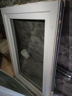 PVC raam wit, Kunststof, Raamkozijn, Zo goed als nieuw, Inclusief glas