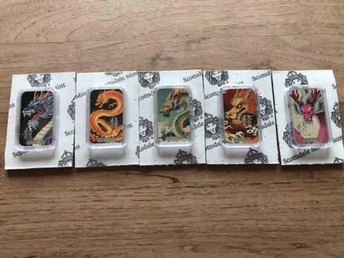 2025 Scottsdale Mint - setje 5 x 1 oz coloured dragon bars,, Postzegels en Munten, Edelmetalen en Baren, Zilver, Ophalen of Verzenden