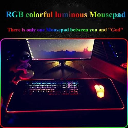 Lichtgevende Muismat - Gaming, Computers en Software, Muismatten