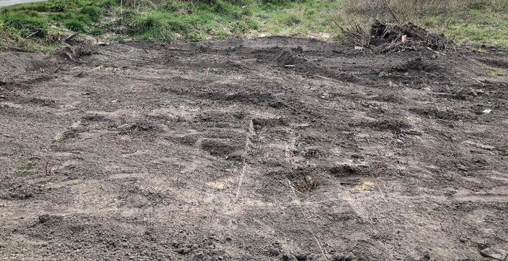 Recherche bonnes terres à donner, Jardin & Terrasse, Terre & Fumier, Terreau, Enlèvement ou Envoi