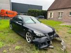 BMW 525D 2004 M-pakket , schade wagen !! Automaat 950€!!!!, Te koop, 5 Reeks, Diesel, Bedrijf