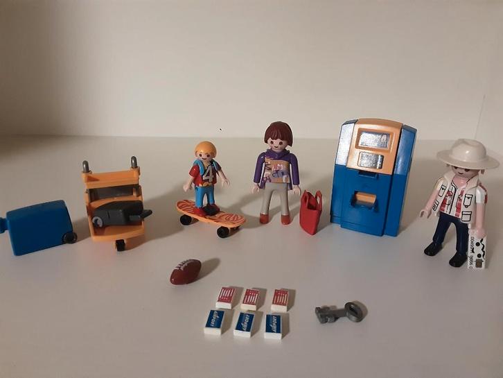 Comptoir d'enregistrement PlayMobil à l'aéroport - complet, Enfants & Bébés, Jouets | Playmobil, Comme neuf, Ensemble complet