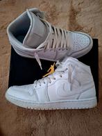 Air jordan 1 mid maat 43, Enlèvement, Comme neuf