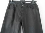 Twee mooie lange broeken lederlook - Only - spotprijs !, Vêtements | Femmes, Culottes & Pantalons, Enlèvement, Comme neuf, Taille 38/40 (M)