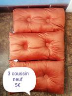 Coussin neuf, Ophalen