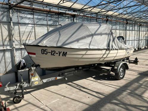 Consoleboot met 30pk en trailer, Watersport en Boten, Vis- en Consoleboten, Gebruikt, Polyester, Ophalen