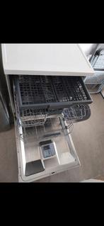 BEKO wit vaatwasmachine, Elektronische apparatuur, Vaatwasmachines, Ophalen, Gebruikt, Tussenbouw, Voorspoelprogramma
