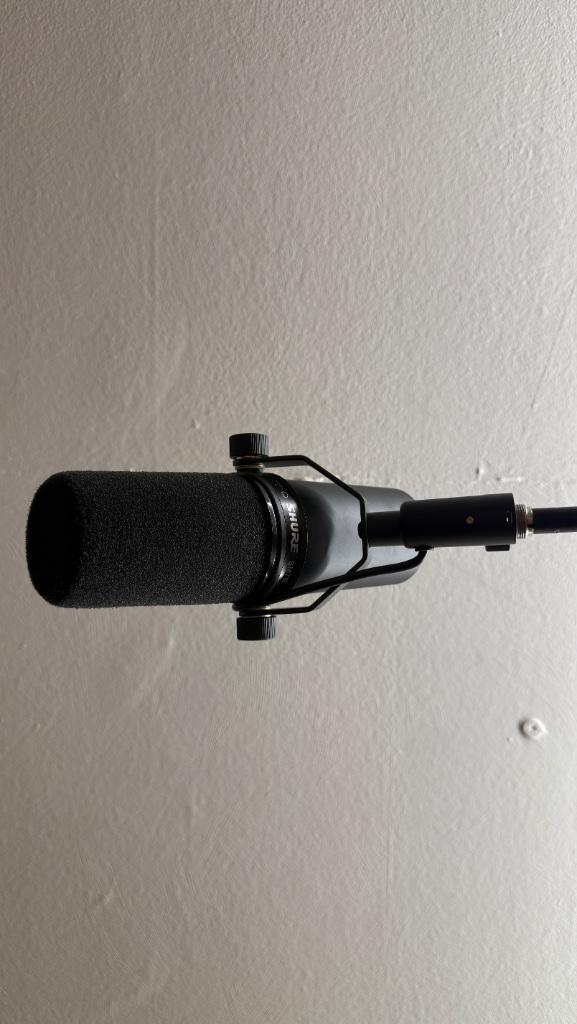 Shure SM7B (juli 2025, incl. factuur + XLR), Muziek en Instrumenten, Microfoons, Zo goed als nieuw, Studiomicrofoon, Ophalen