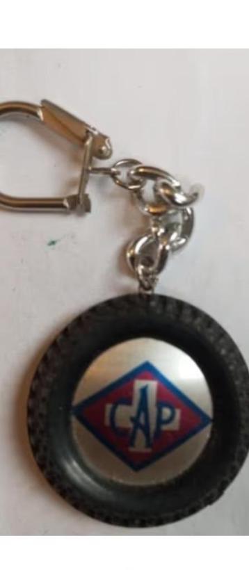 6 Sleutelhangers, Enlèvement, Comme neuf, Marque