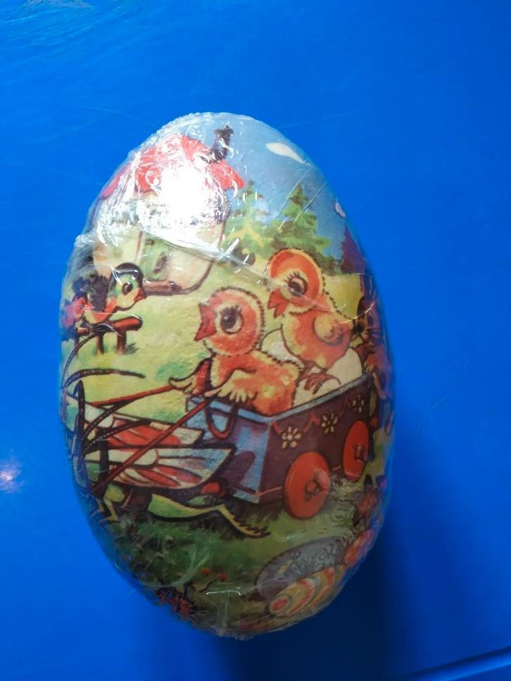 paasei in karton nog nieuw in blister, 21cm, Diversen, Pasen, Nieuw, Ophalen of Verzenden